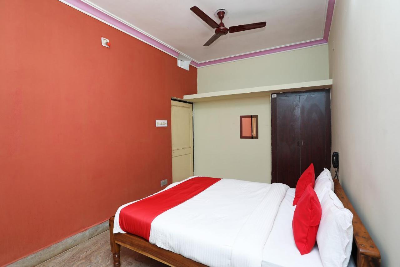 Oyo Kalinga Guest House Bhubaneswar Exterior photo